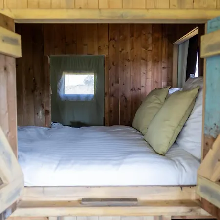 Glamping Tent Domaine Bonneblond Saint-Désiré